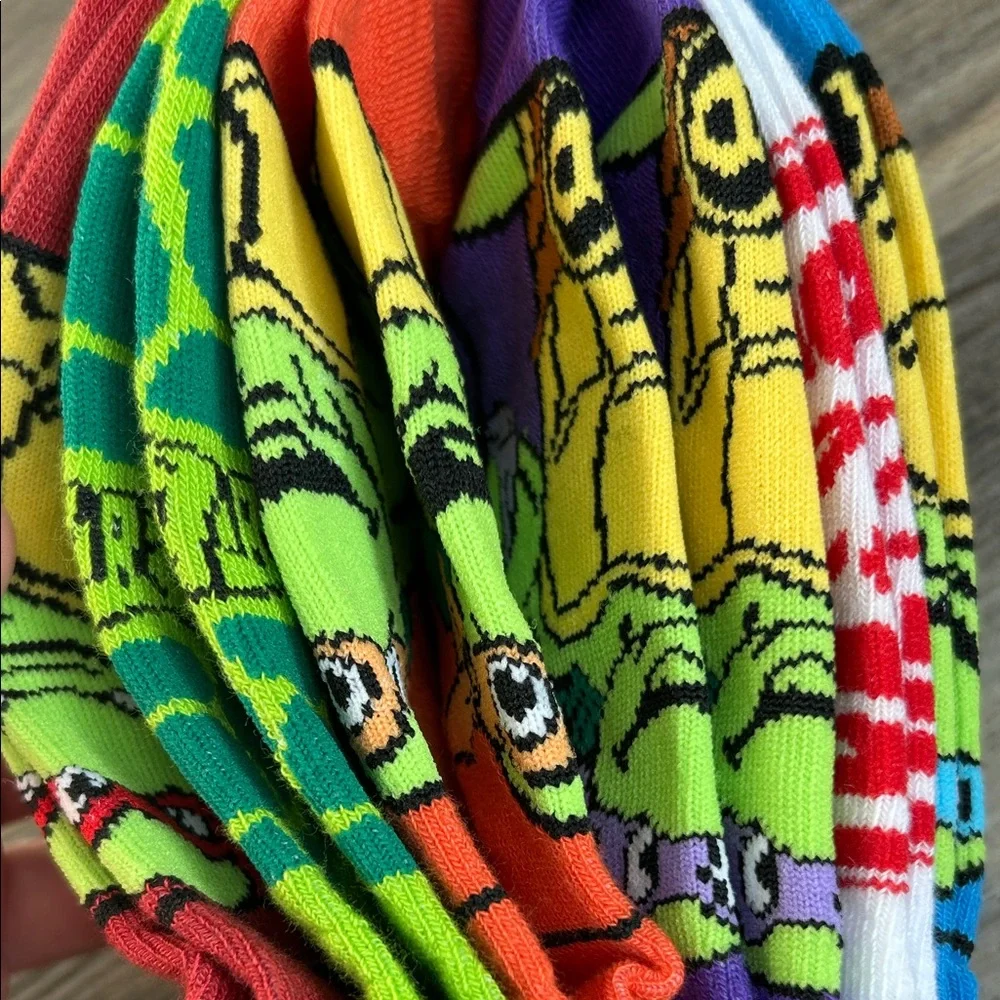 NWT Six Ninja Turtle Ankle Socks